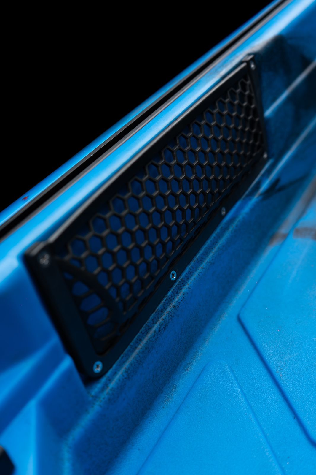 WhatsApp Image 2025-12-03 at 14.34.37 (1)